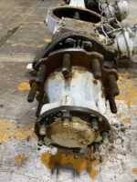 Mack 40,000LBS Cast Axle Housing #19QF4429BP18 - Image 2